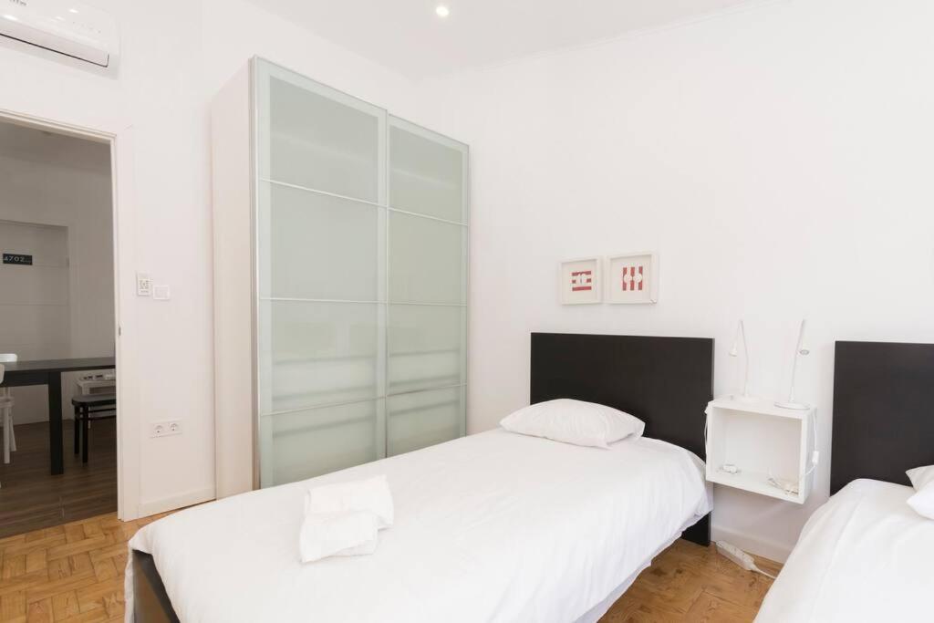 Apartment Near The Beach With Big Terrace Сетубал Екстериор снимка